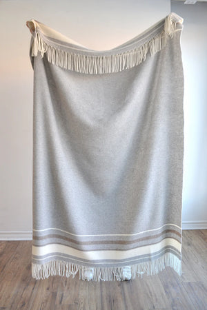 Wakefield Throw Light Grey, White & Natural