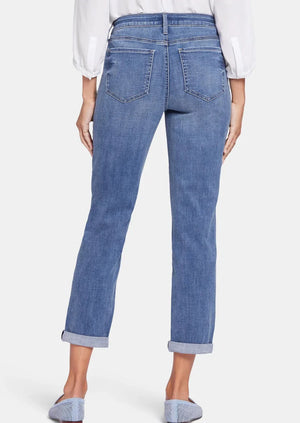 Margo Girlfriend Jeans in Rockie