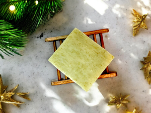 Fraser Fir Bar Soap with Bamboo Soap Saver