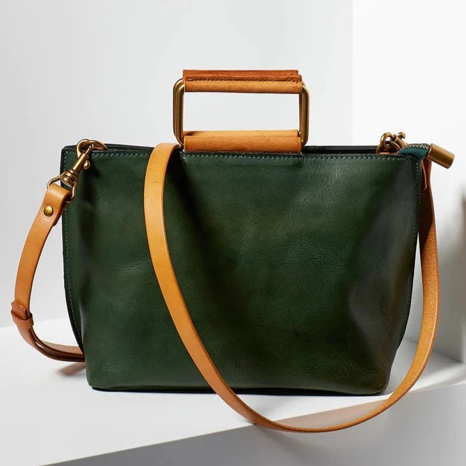 Kripyery Women Messenger Bag Large Capacity Adjustable Flip Design Fashion  Faux Leather Lady Tote Bag for Dating 